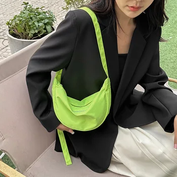 Летняя нишевая популярная нейлоновая женская сумка-мессенджер 2023, модная свежая сумка через плечо Изображение 2